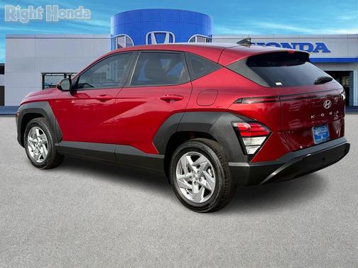 2025 Hyundai KONA SE