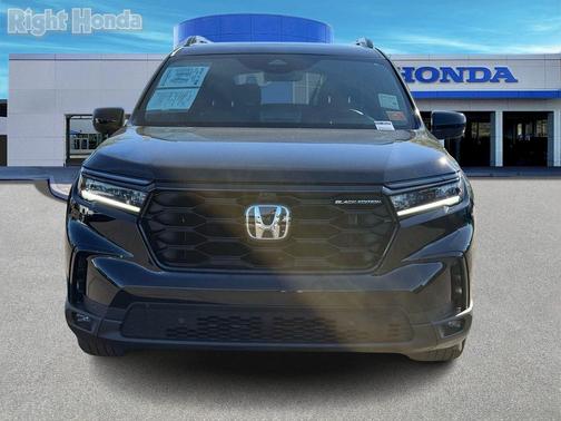 2025 Honda Pilot Black Edition