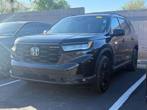 2025 Honda Pilot Black Edition