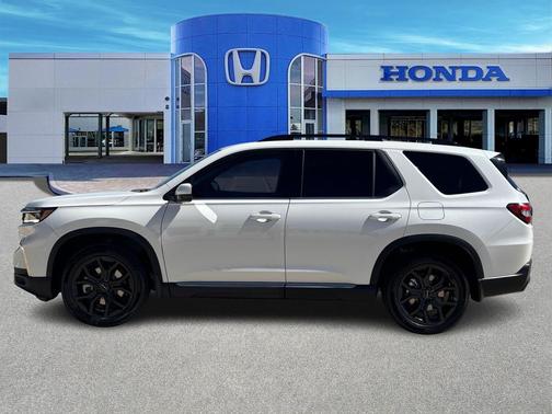 2025 Honda Pilot Touring 8-Passenger