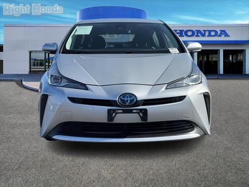 2022 Toyota Prius LE