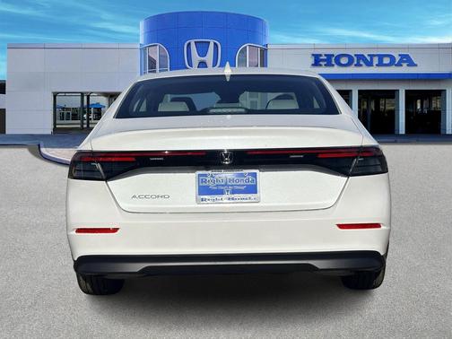 2026 Honda Accord LX 1.5T