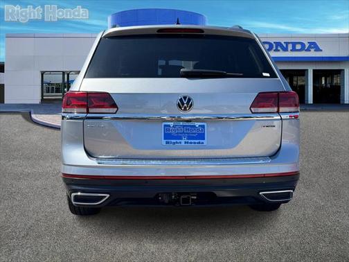 2022 Volkswagen Atlas 3.6L SE w/Technology