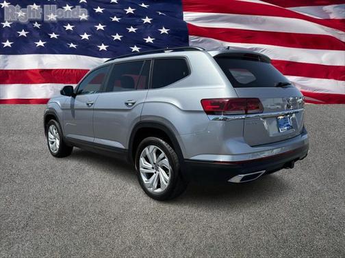 2022 Volkswagen Atlas 3.6L SE w/Technology