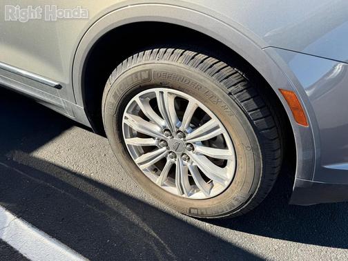 2018 Cadillac XT5 Base