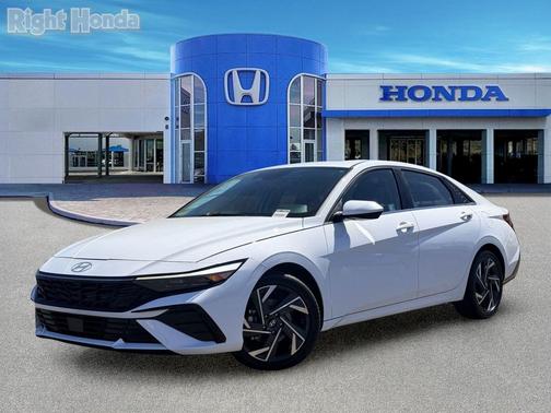 Serenity White 2025 Hyundai ELANTRA SEL