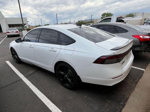 Platinum White Pearl 2024 Honda Accord Hybrid Sport-L