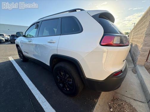 2023 Jeep Cherokee Altitude