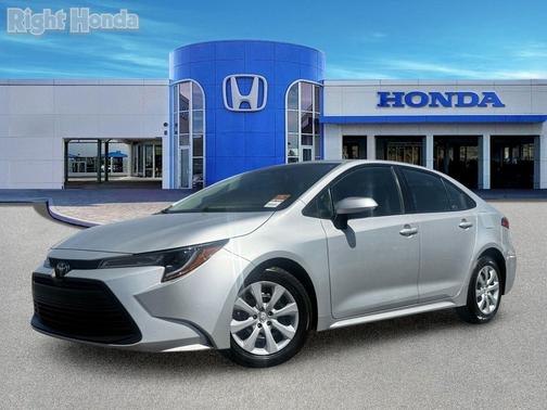 Classic Silver Metallic 2024 Toyota Corolla LE