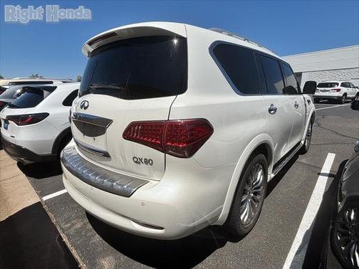 2017 INFINITI QX80 Base