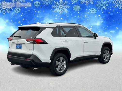 2025 Toyota RAV4 Hybrid XLE