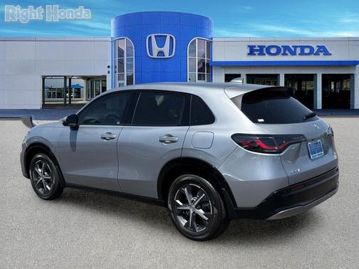 Lunar Silver Metallic 2024 Honda HR-V EX-L