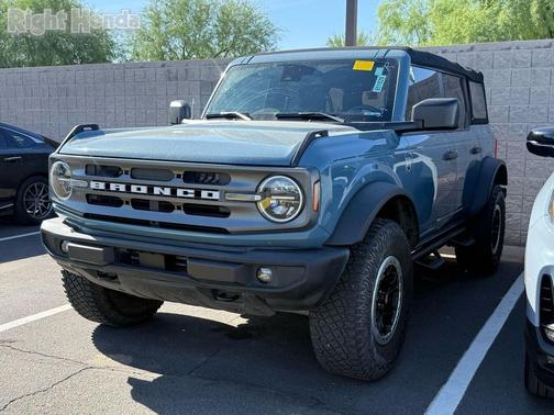 Velocity Blue Metallic 2022 Ford Bronco Big Bend