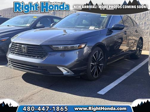 Gold 2023 Honda Accord Hybrid Touring