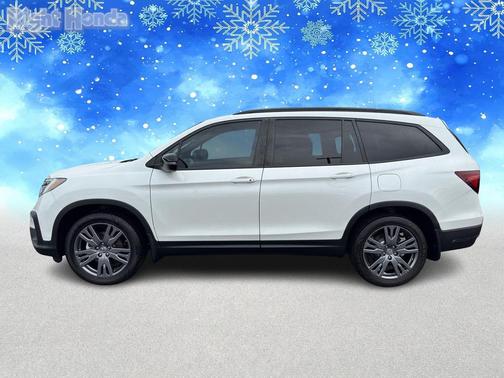 2022 Honda Pilot 2WD Sport