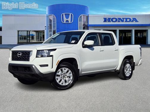 2023 Nissan Frontier SV