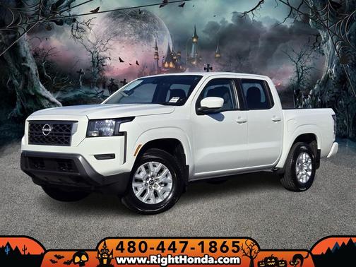 2023 Nissan Frontier SV