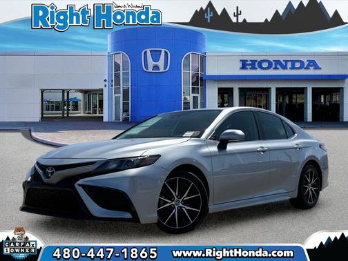Celestial Silver Metallic 2024 Toyota Camry SE