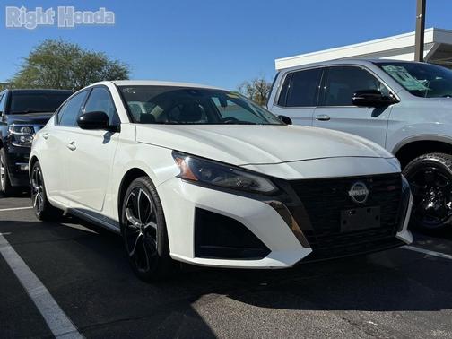 2024 Nissan Altima SR FWD