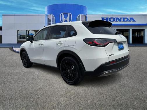 2026 Honda HR-V 2WD Sport