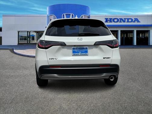 2026 Honda HR-V 2WD Sport