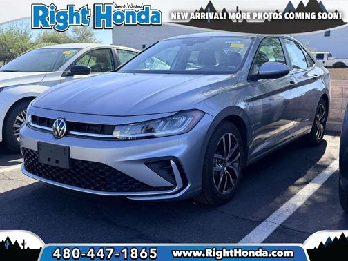 Pyrite Silver Metallic 2025 Volkswagen Jetta 1.5T SE