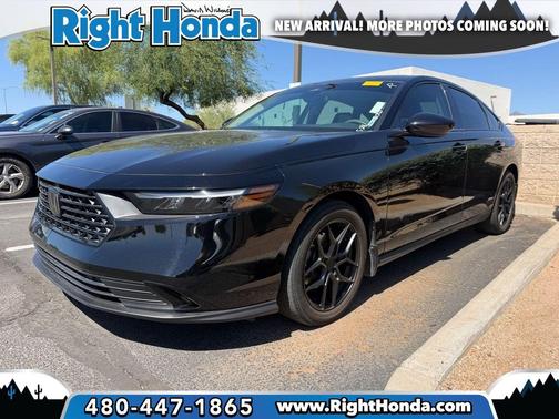 Crystal Black Pearl 2025 Honda Accord SE