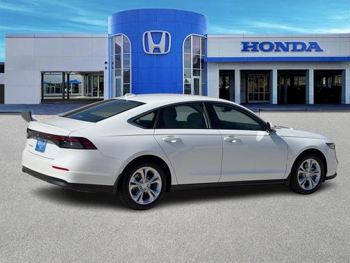 2025 Honda Accord LX 1.5T