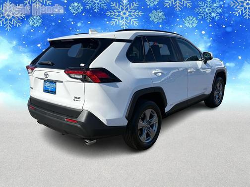 2025 Toyota RAV4 Hybrid XLE