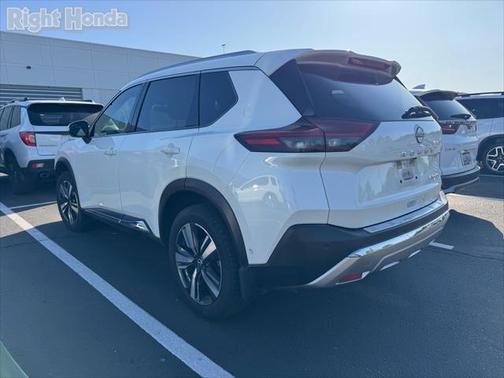 2022 Nissan Rogue Platinum