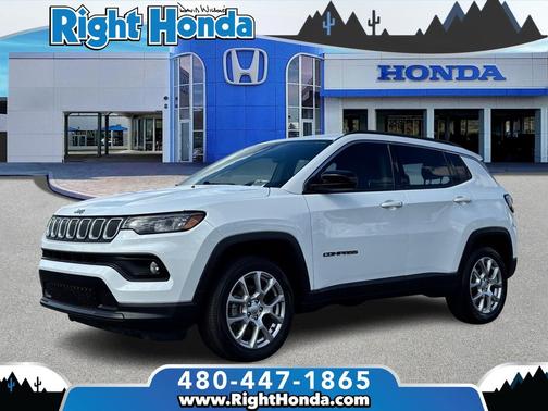 2022 Jeep Compass Latitude Lux