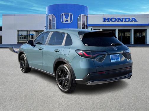 2026 Honda HR-V 2WD Sport