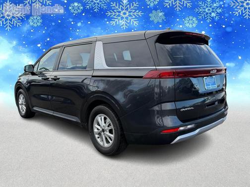 2024 Kia Carnival LX