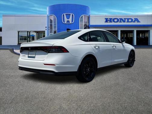 2025 Honda Accord Sport SE 1.5T