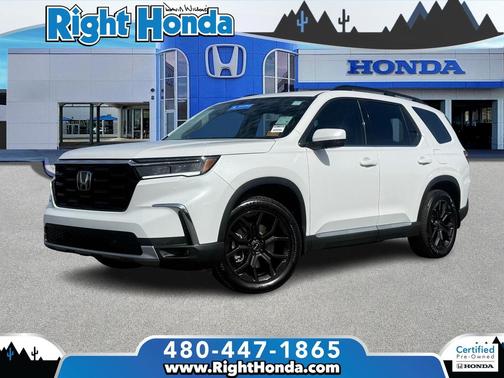 2025 Honda Pilot Touring 8-Passenger