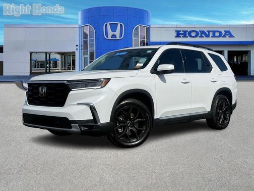 2025 Honda Pilot Touring 8-Passenger