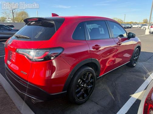 2025 Honda HR-V 2WD Sport