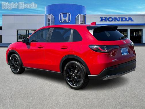 2025 Honda HR-V 2WD Sport