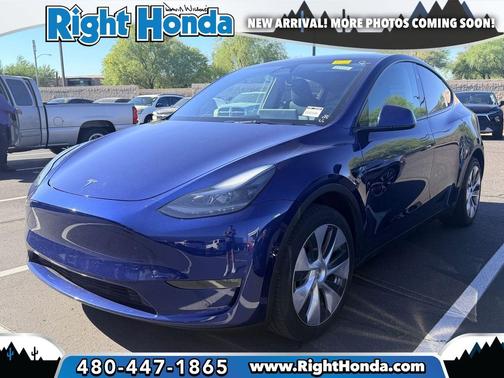 Deep Blue Metallic 2024 Tesla Model Y Long Range Dual Motor All-Wheel Drive