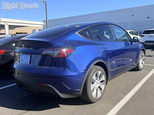 Deep Blue Metallic 2024 Tesla Model Y Long Range Dual Motor All-Wheel Drive