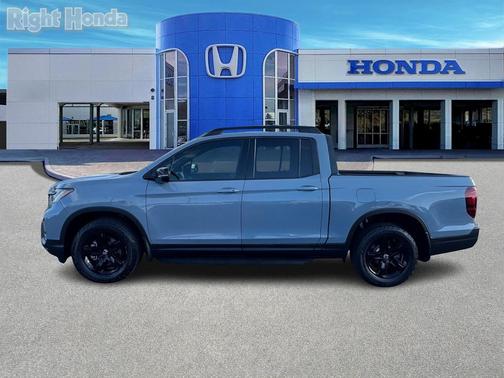 2023 Honda Ridgeline Black