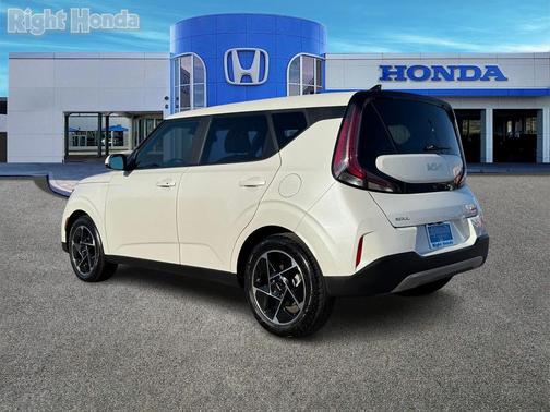 2023 Kia Soul EX