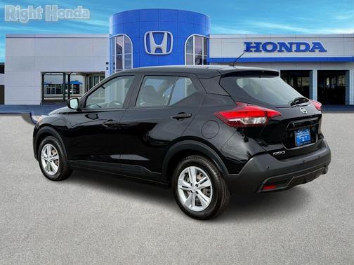 Super Black 2020 Nissan Kicks S