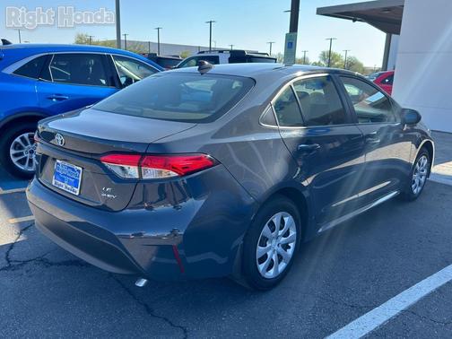 2025 Toyota Corolla Hybrid LE