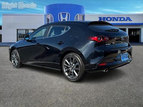 2023 Mazda Mazda3 FWD w/Preferred Package