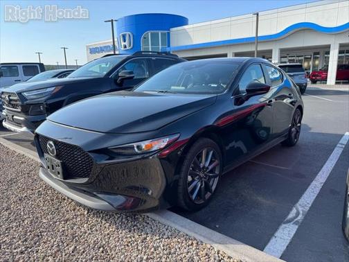 2023 Mazda Mazda3 FWD w/Preferred Package