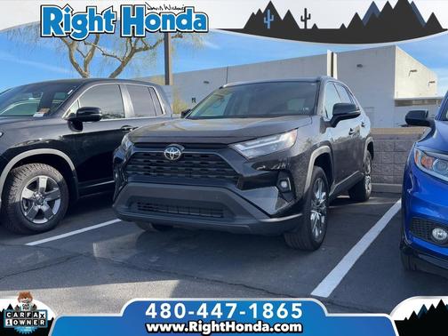 2025 Toyota RAV4 XLE Premium