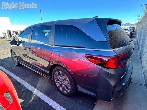 2025 Honda Odyssey Touring