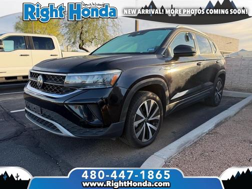 2024 Volkswagen Taos 1.5T SE