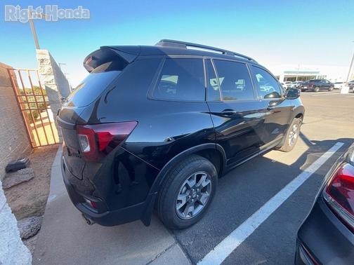 2023 Honda Passport AWD TrailSport